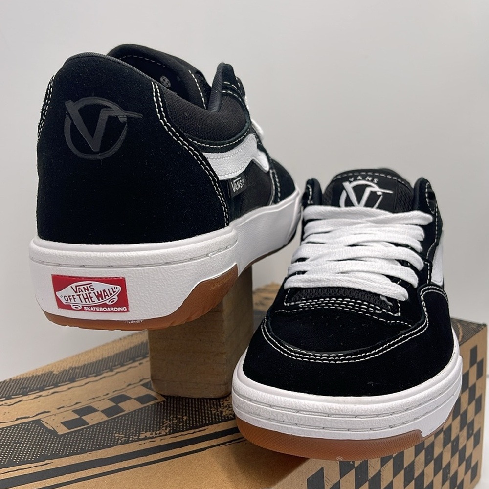 Vans Men’s Rowan 2 Black/White
VN0A2Z3IBA2 Sneakers - Picture 8 of 16